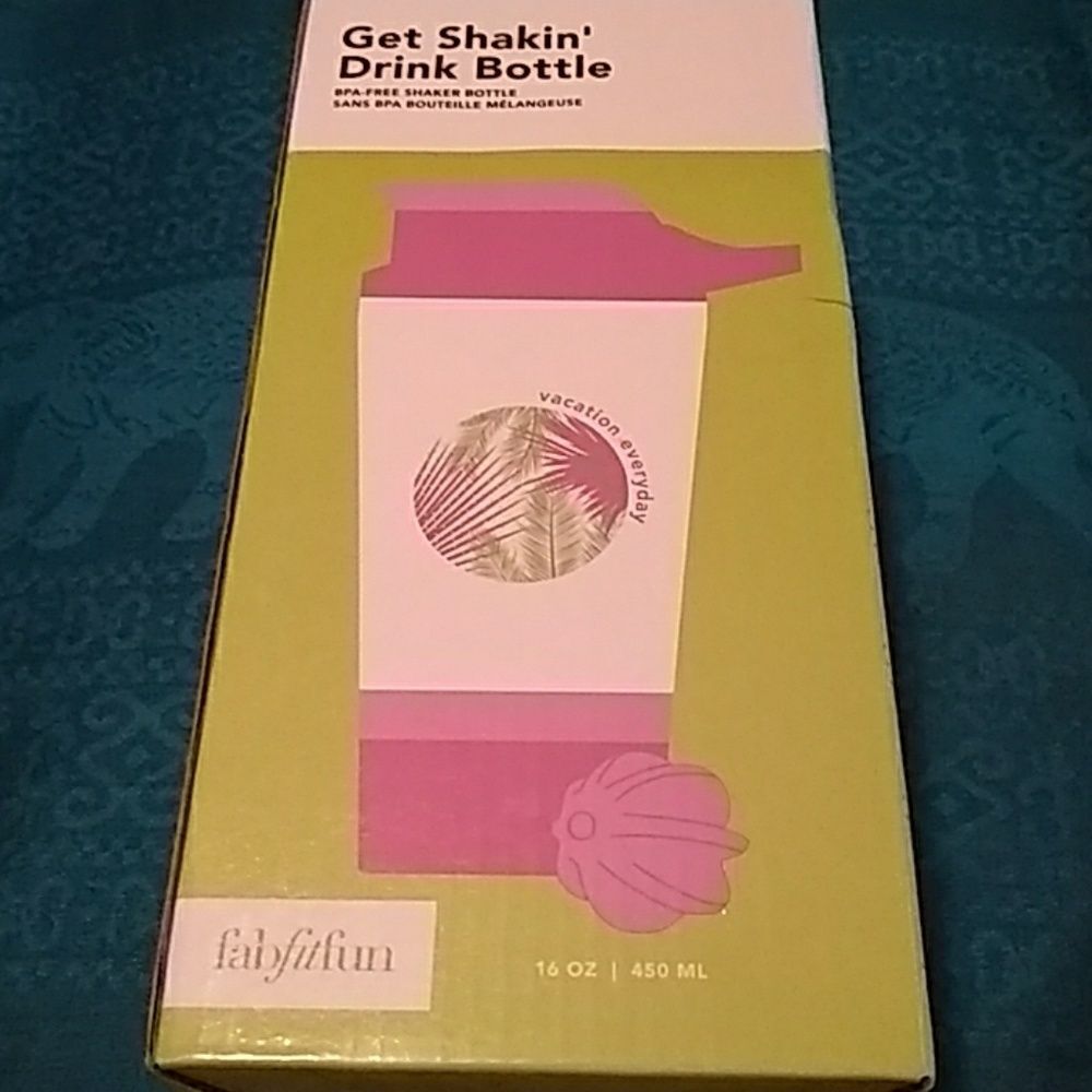 NEW NEVER USED FAB FIT FUN GET SHAKIN' DRINK BOTTLE TUMBLER - Picture 2 of 8